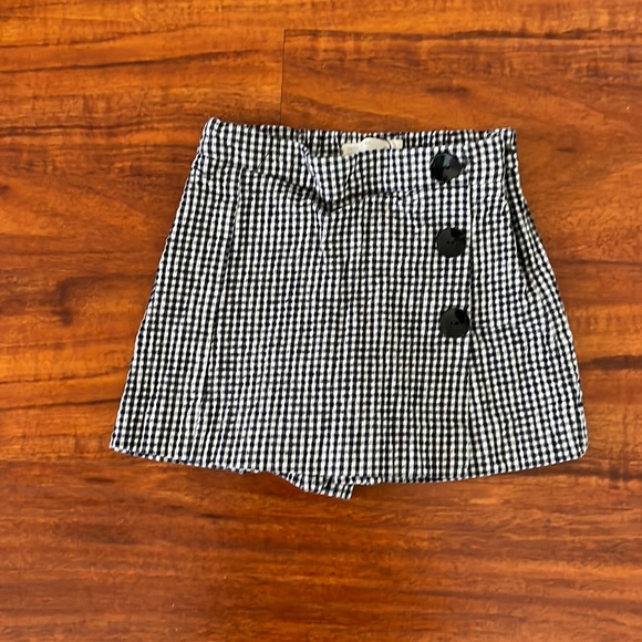 Zara kids checkered skirt. Size 6 - Picture 1 of 3